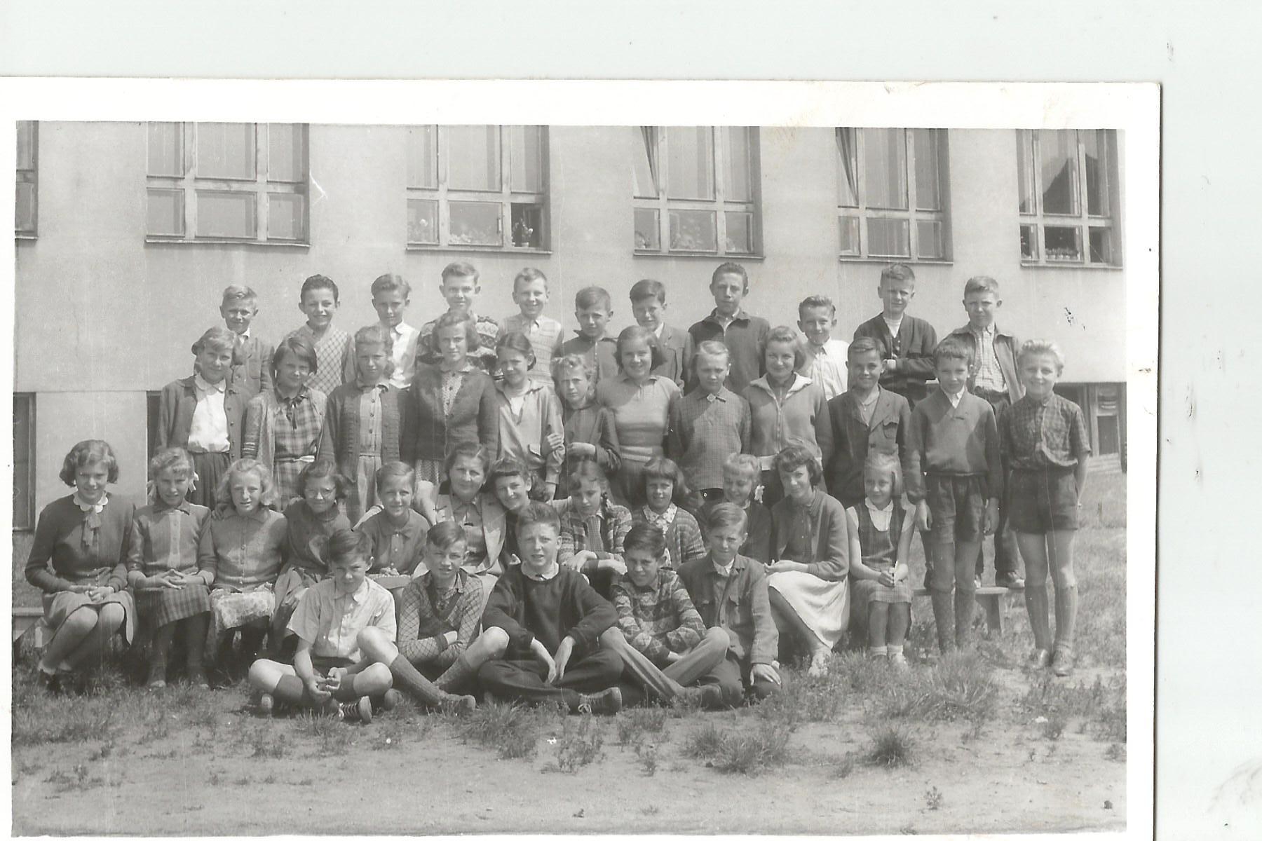 Třída 6.A školní rok 1957 - 1958